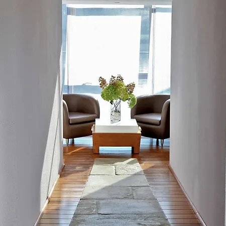 Logis Des Lacs D'halco 4*