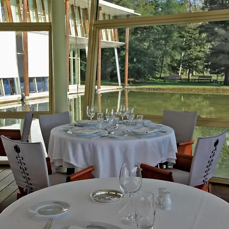 Logis Des Lacs D'halco 4* Hagetmau