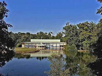 Hotel Logis Des Lacs D'halco