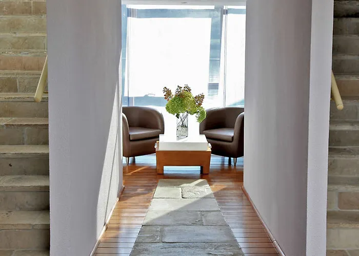 Logis Des Lacs D'halco 4*