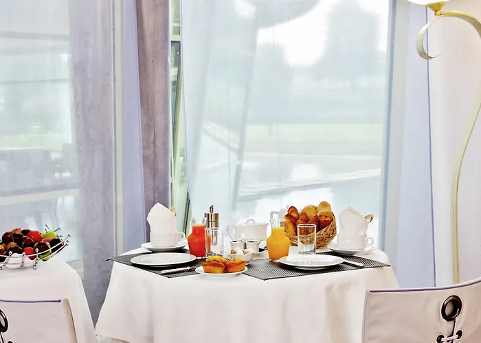 Logis Des Lacs D'halco 4* Hagetmau