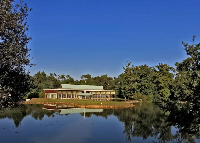 Hotel Logis Des Lacs D'halco Hagetmau