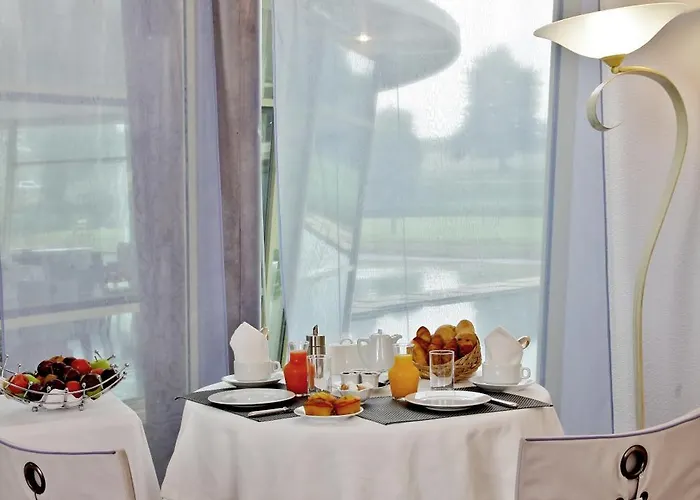 Logis Des Lacs D'halco Hotel Hagetmau