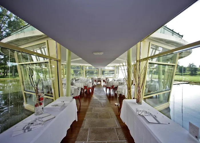 Logis Des Lacs D'halco Hotel Hagetmau