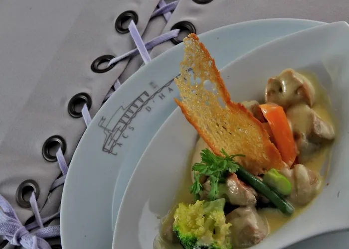 Logis Des Lacs D'halco 4*