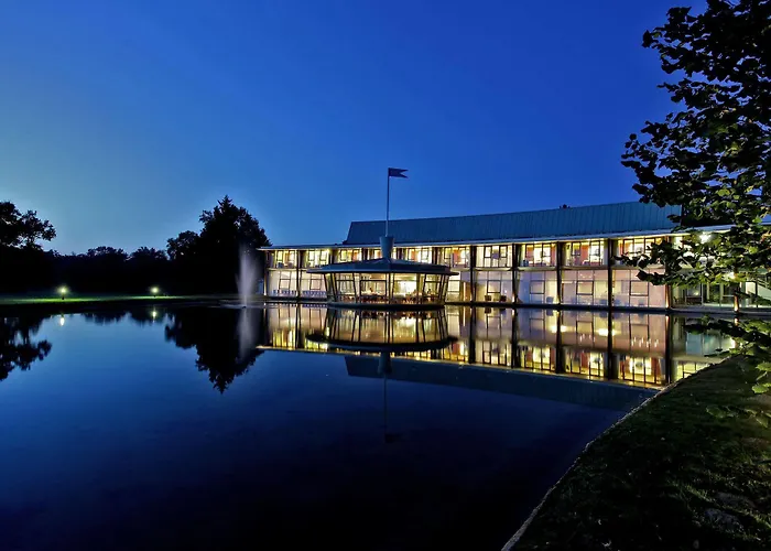 Logis Des Lacs D'halco